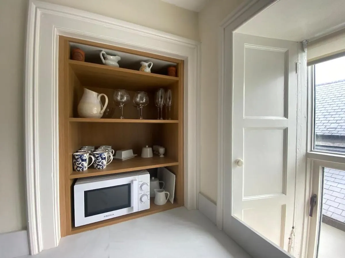 Surveyors House Apt, Westport, Lovely 2 Bed 2 Bath 0*, 韦斯特波特 爱尔兰