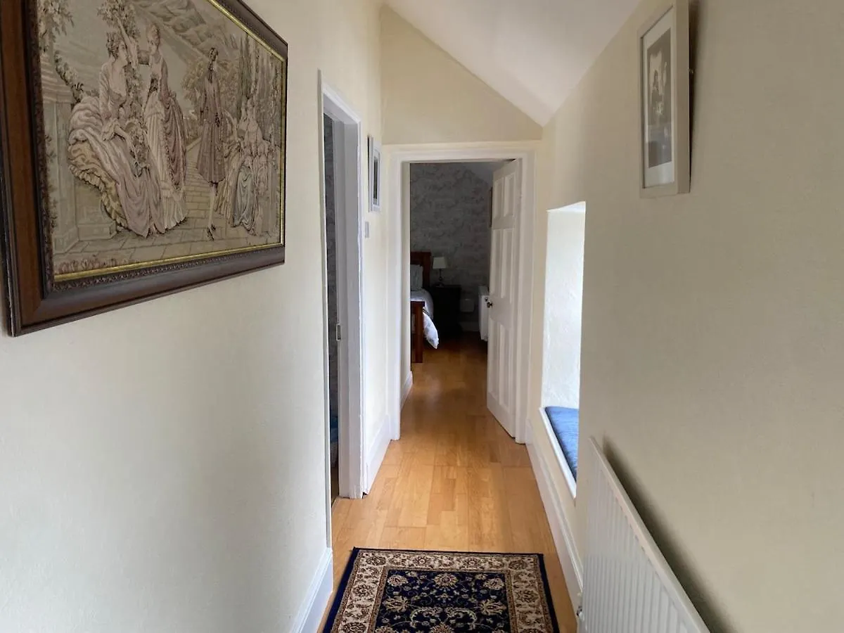 Surveyors House Apt, Westport, Lovely 2 Bed 2 Bath 韦斯特波特